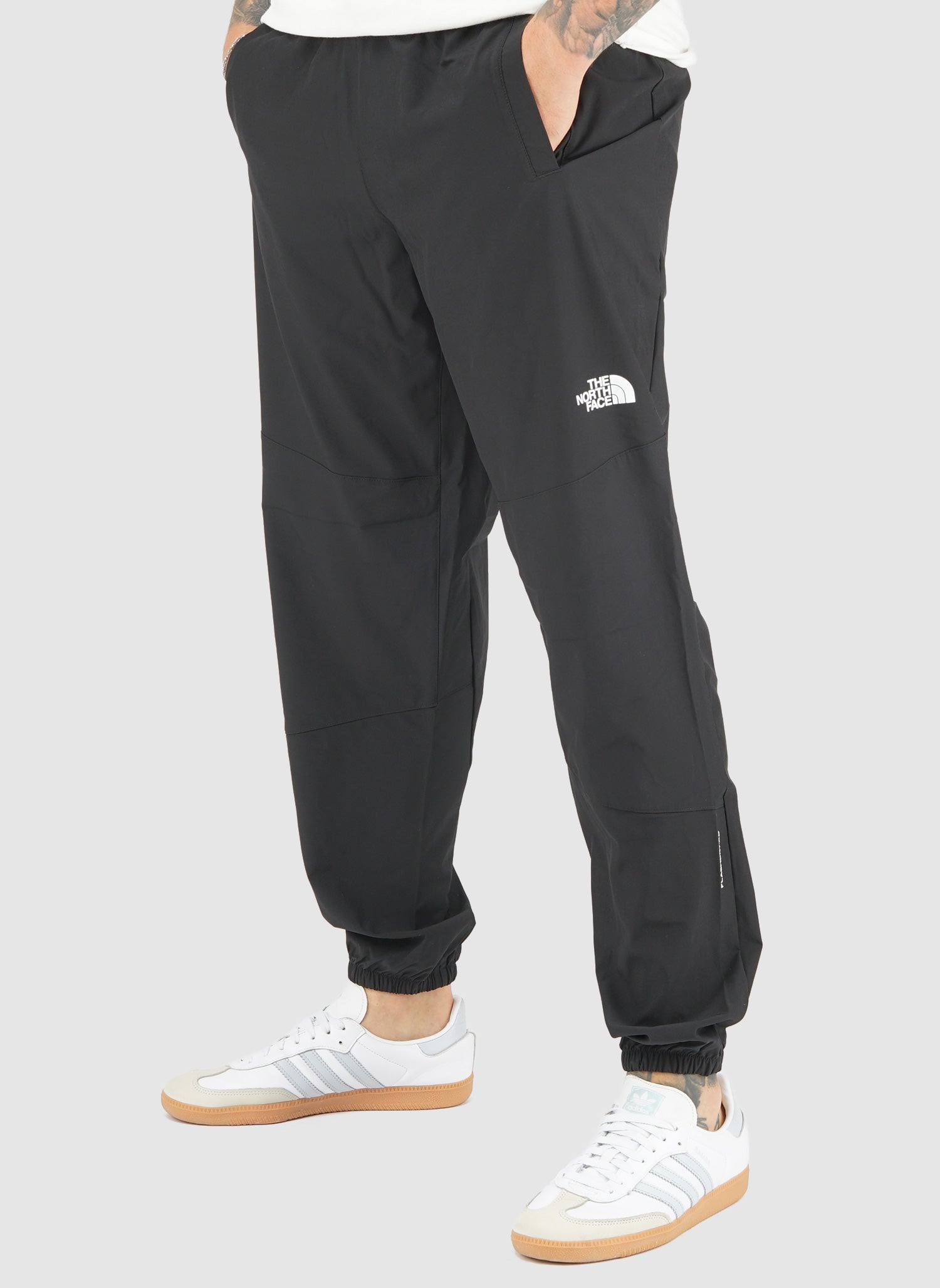 Mountain Athletics Wind Pant Black – The Smart Dresser