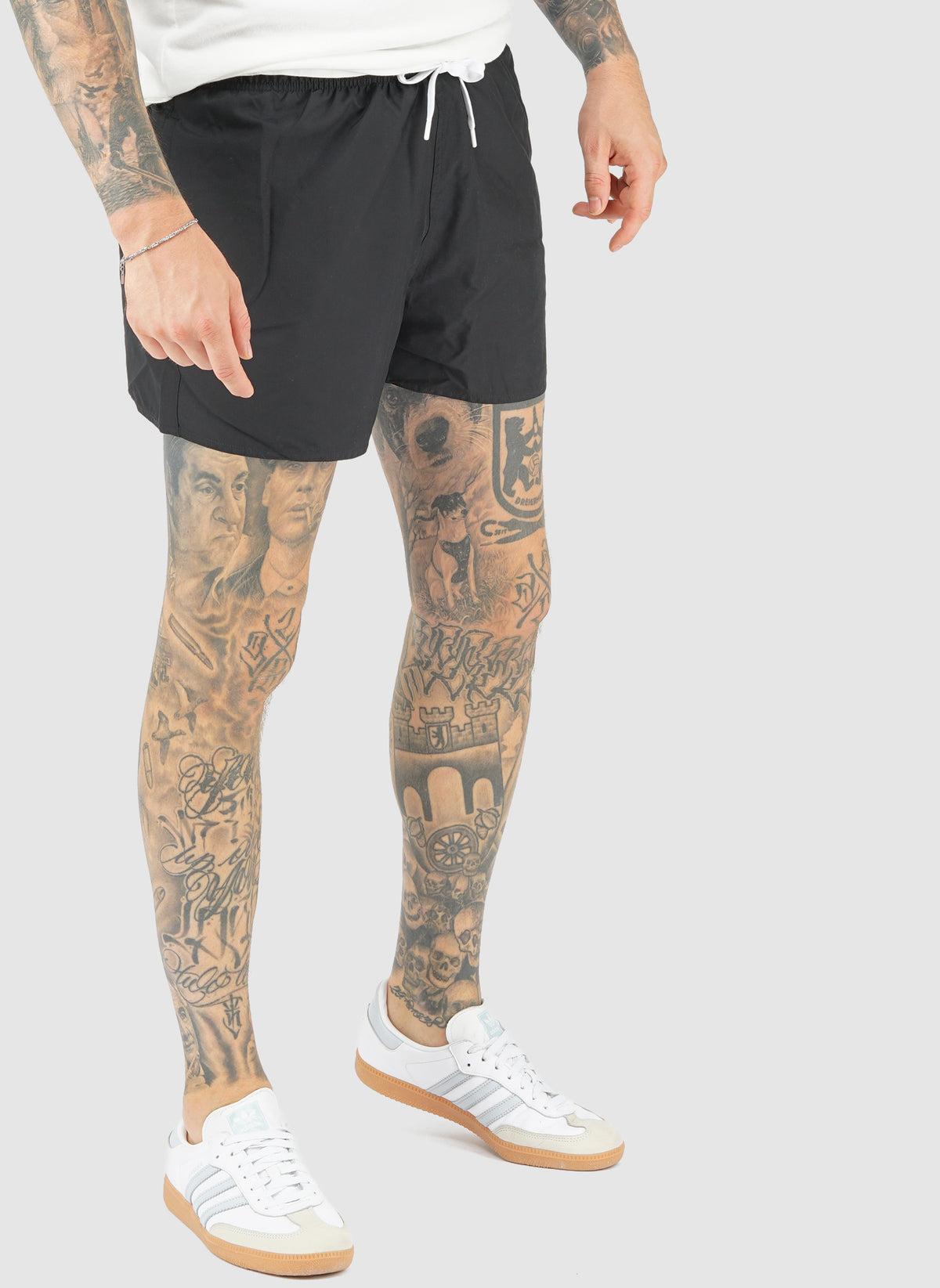 Essentials Logo CLX Badeshorts - Black