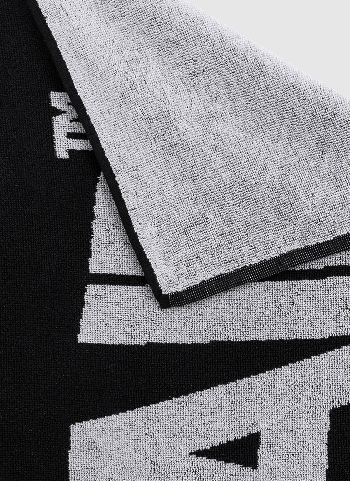 Performance Towel - Black