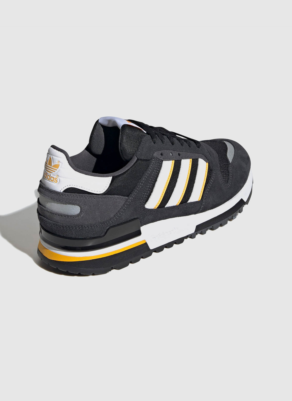 ZX 600 - Crabon/Footwear White