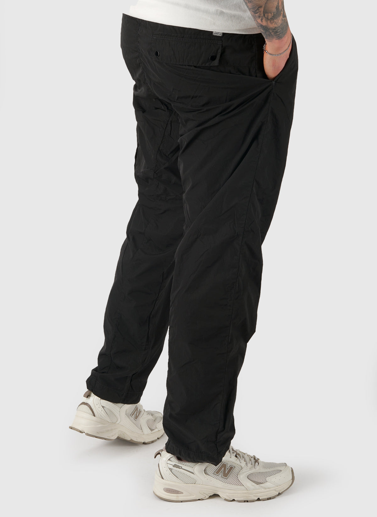 Chrome-R Cargo Lens Pants - Black