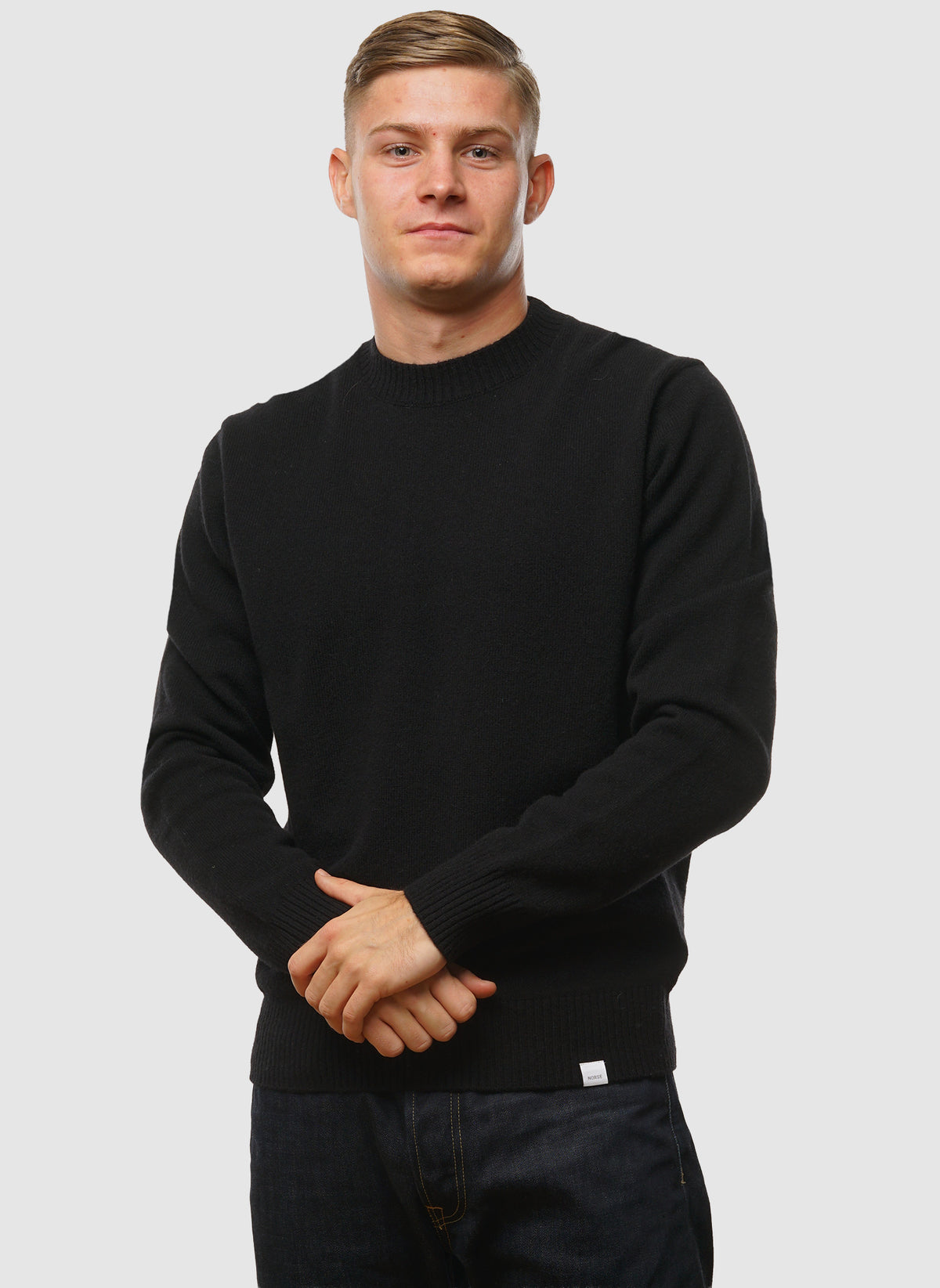 Standard Merino Lambswool Sweater - Black