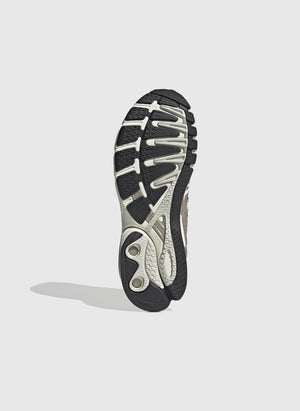 Adistar Control 5 - Footwhite/Grey/Silver