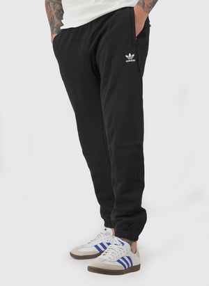 Trefoil Essentials Trackpants - Black