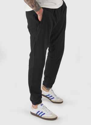 Trefoil Essentials Trackpants - Black
