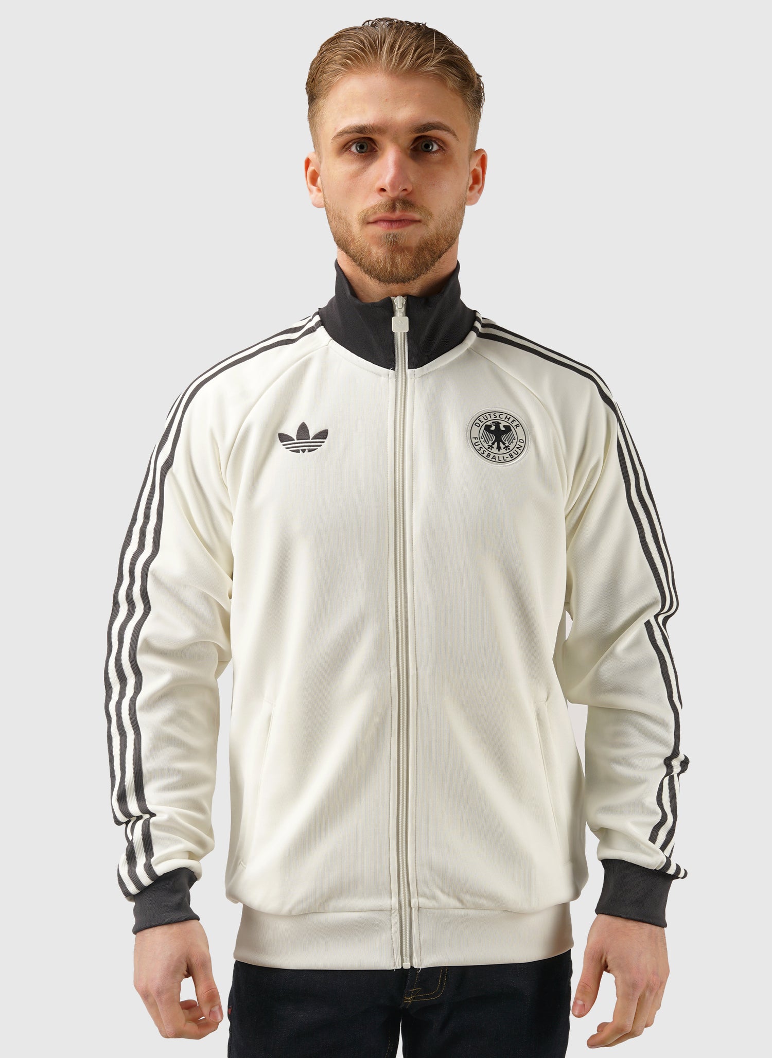 DFB OG Tracktop - White