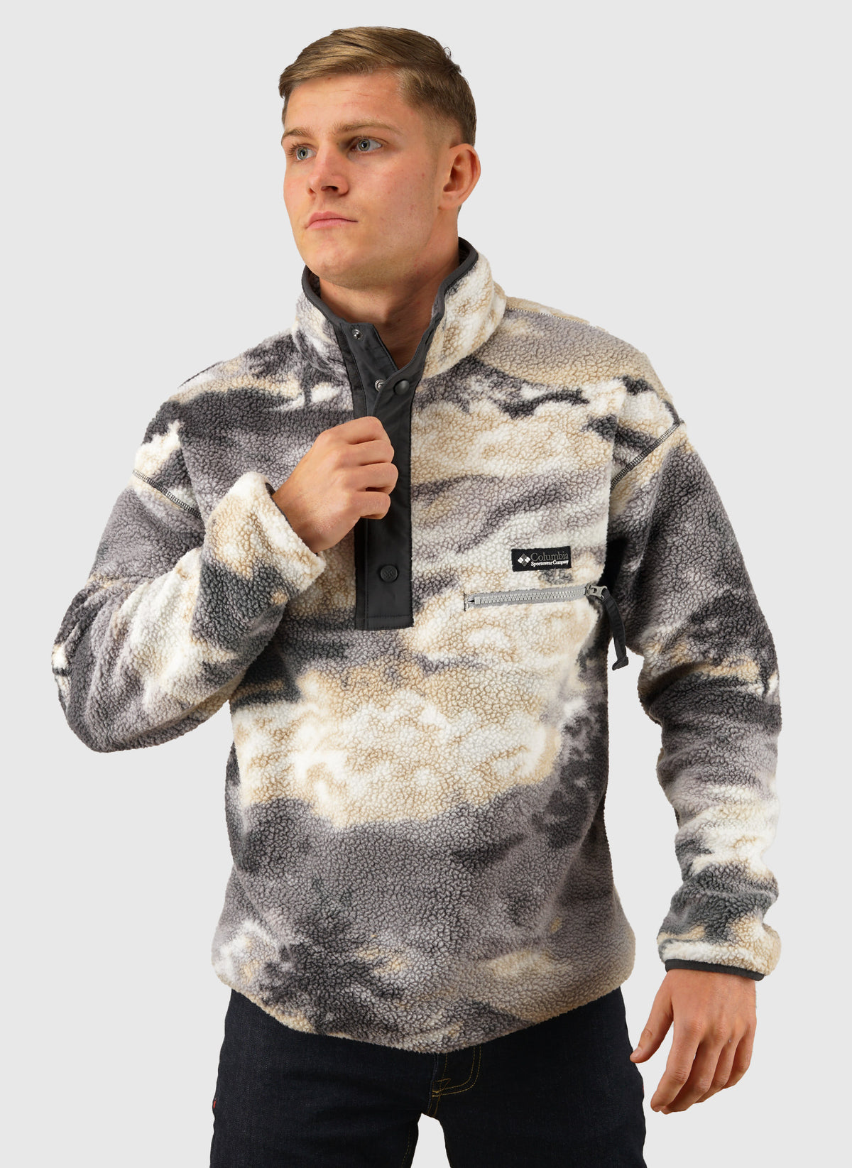 Helvetia II Printed Half Snap Fleece - Shark Dreaming