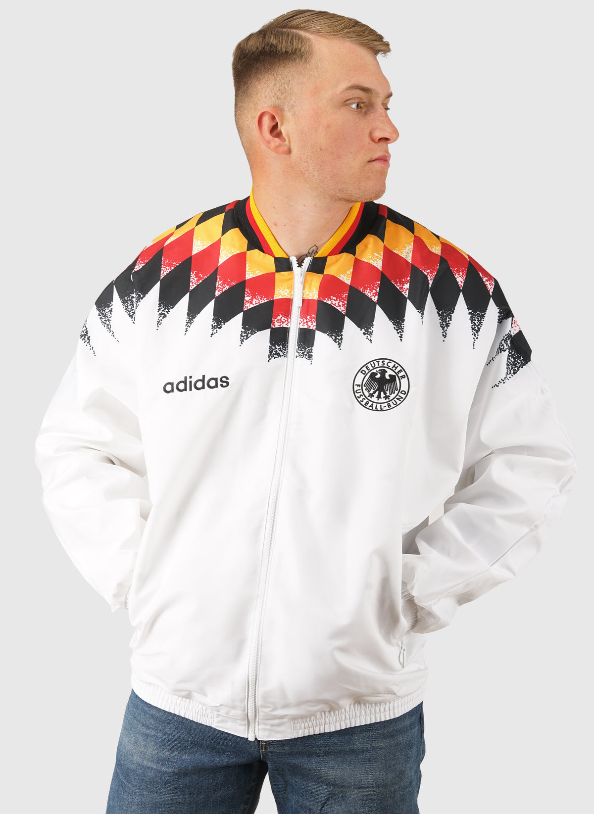DFB 94 Tracktop - White