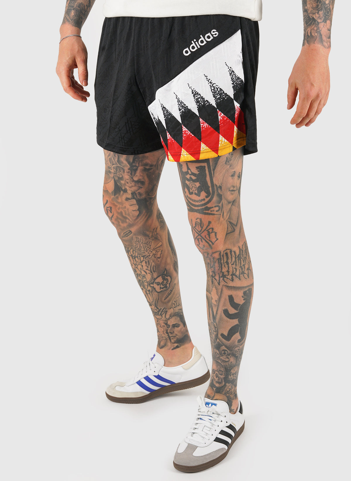 DFB 94 Shorts - Black
