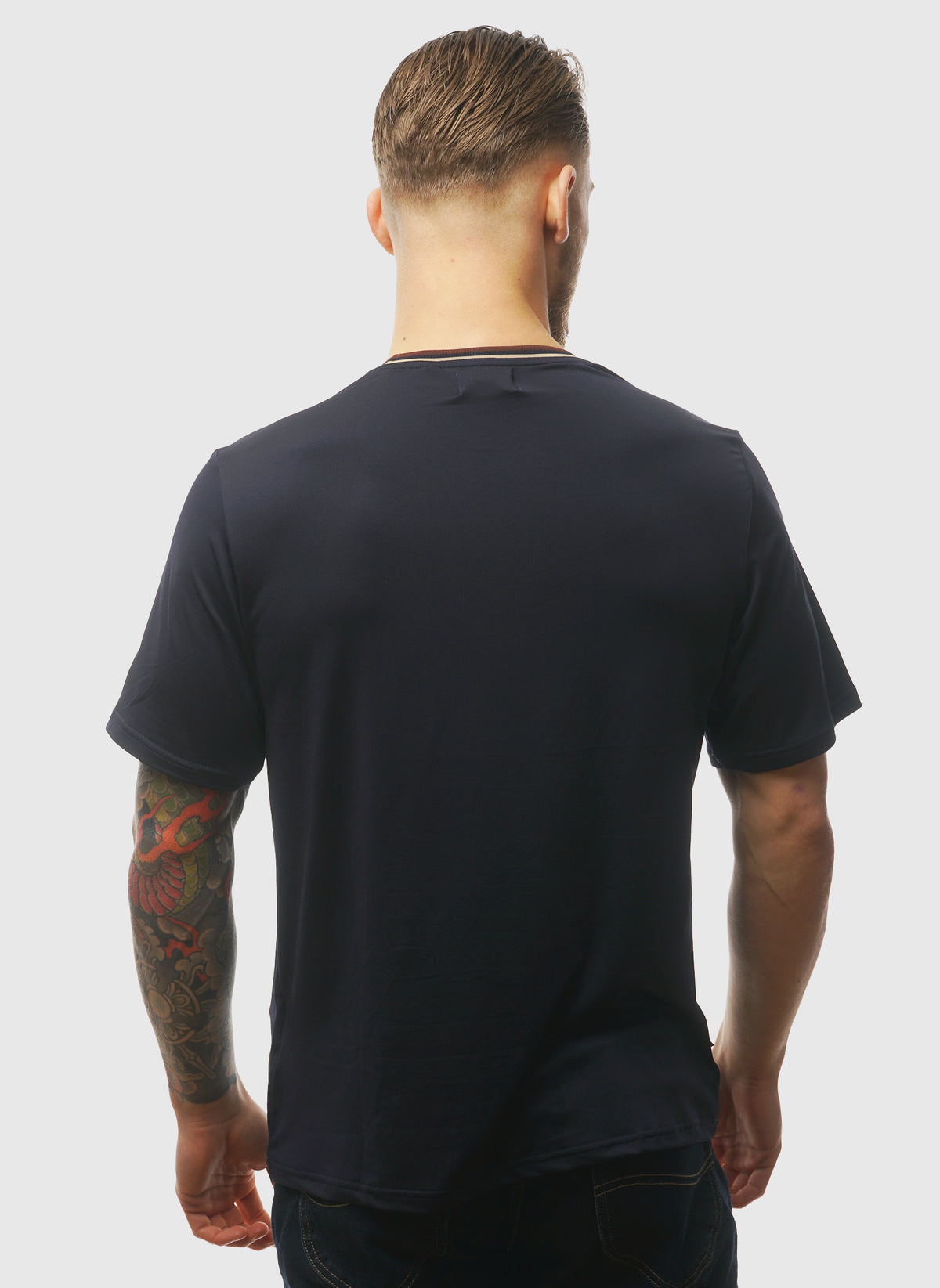 Chest Logo T-Shirt - Navy