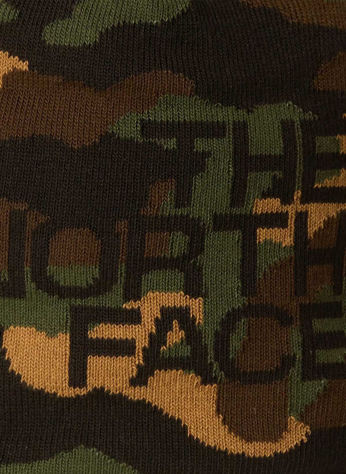 Reversible Highline Beanie - Camo/Black
