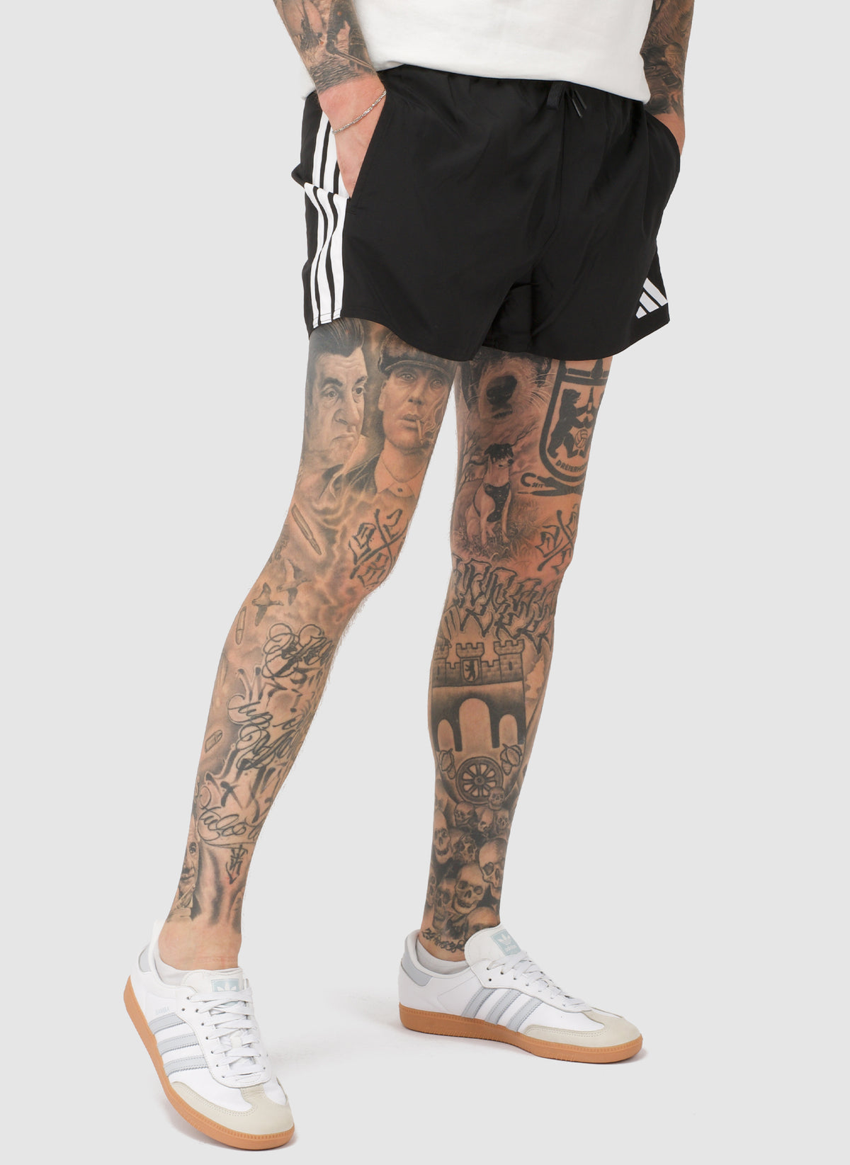 3-Streifen 3-Inch Badeshorts - Black/White