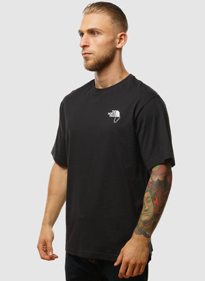 U Explore Carabiner Relaxed T-Shirt - Black