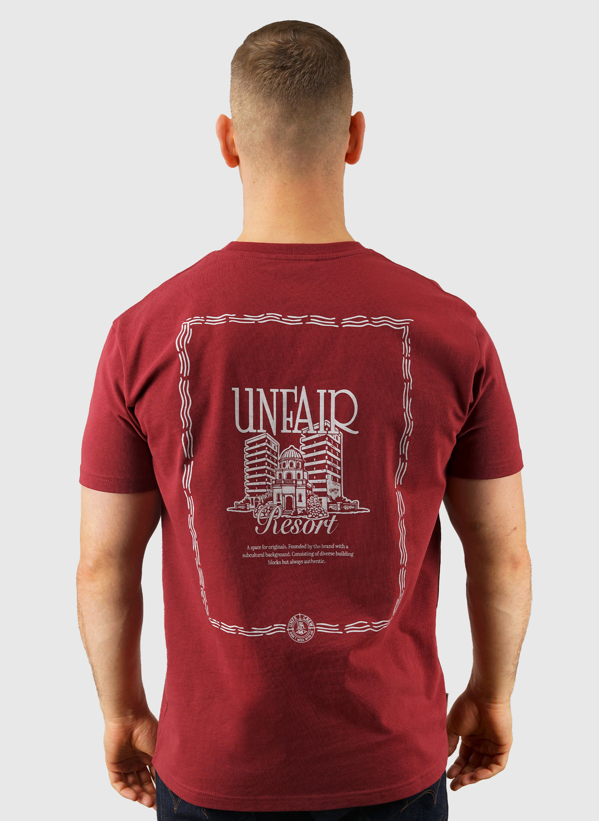 Resort T-Shirt - Burgundy