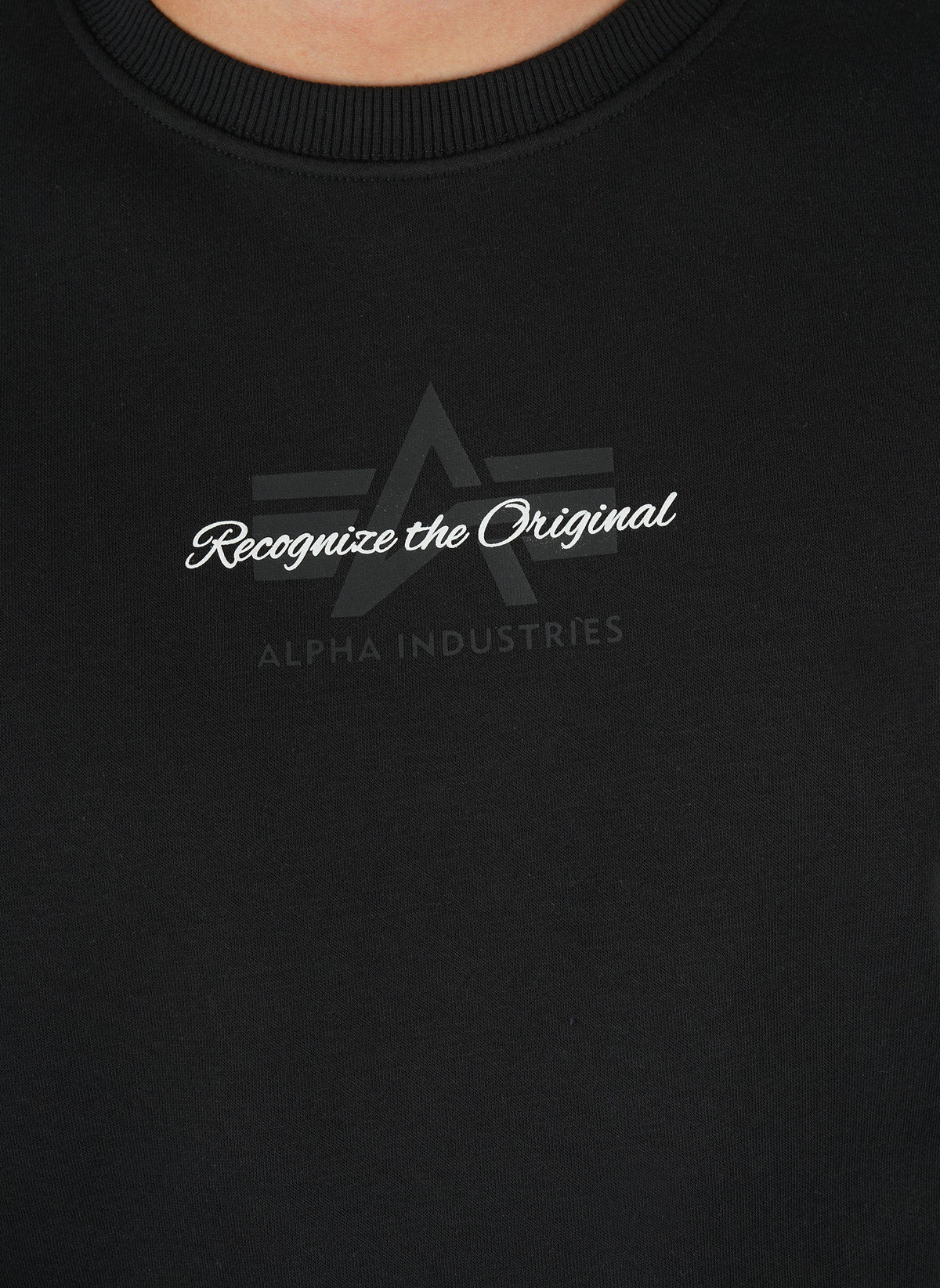 Foam Mid Logo Sweatshirt - Black