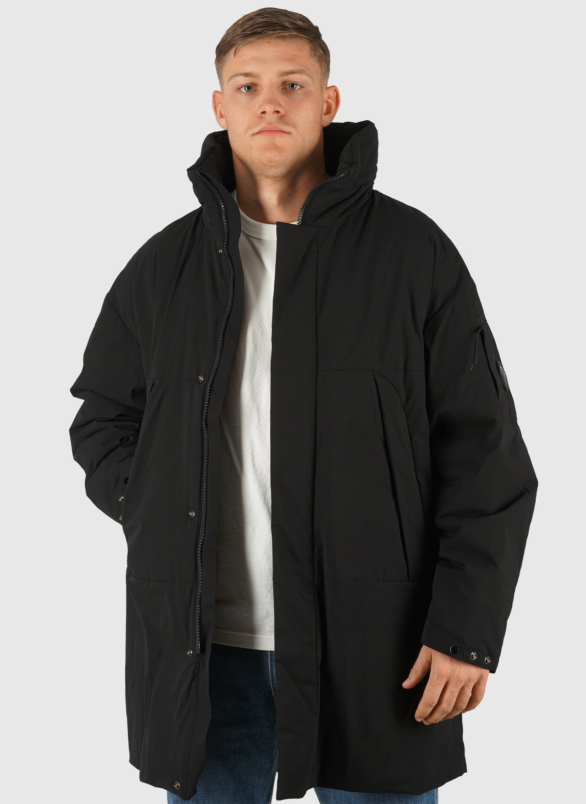 Pro-Tek Medium Long Jacket - Black