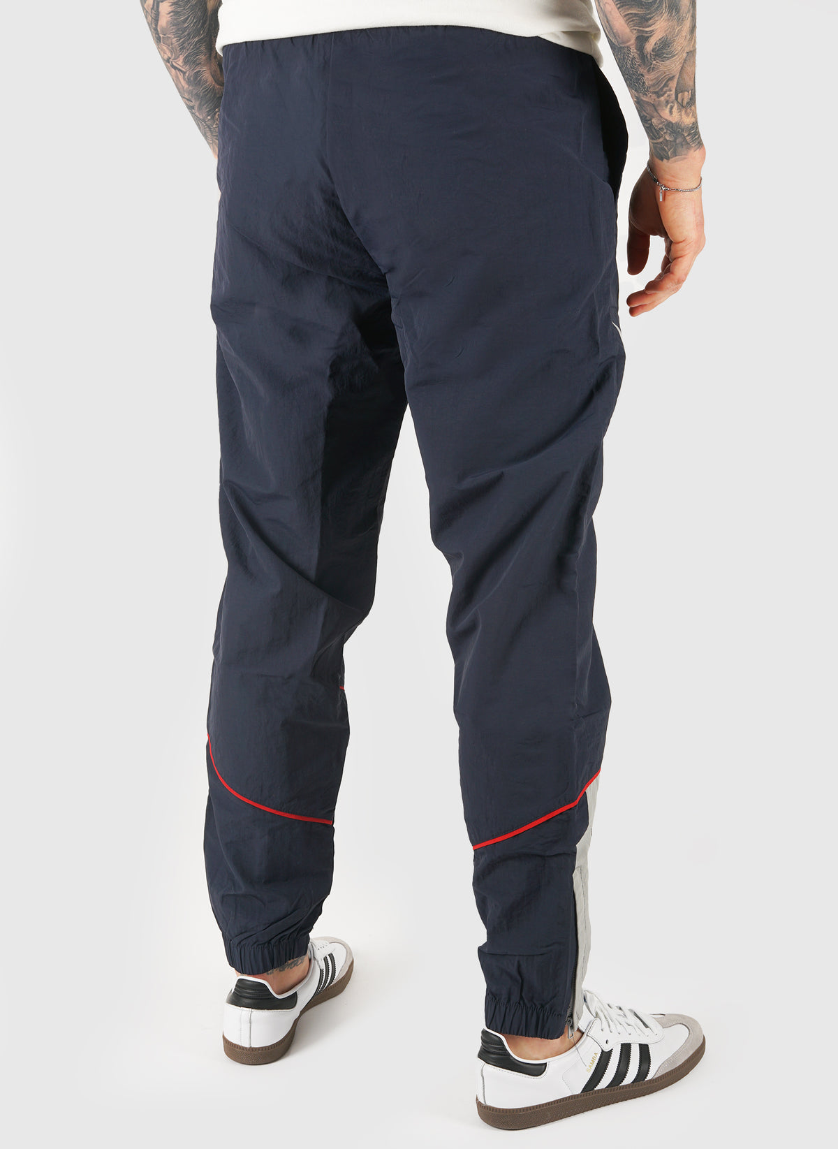 Hummel 26 Woven Trackpants - Dark Sapphire