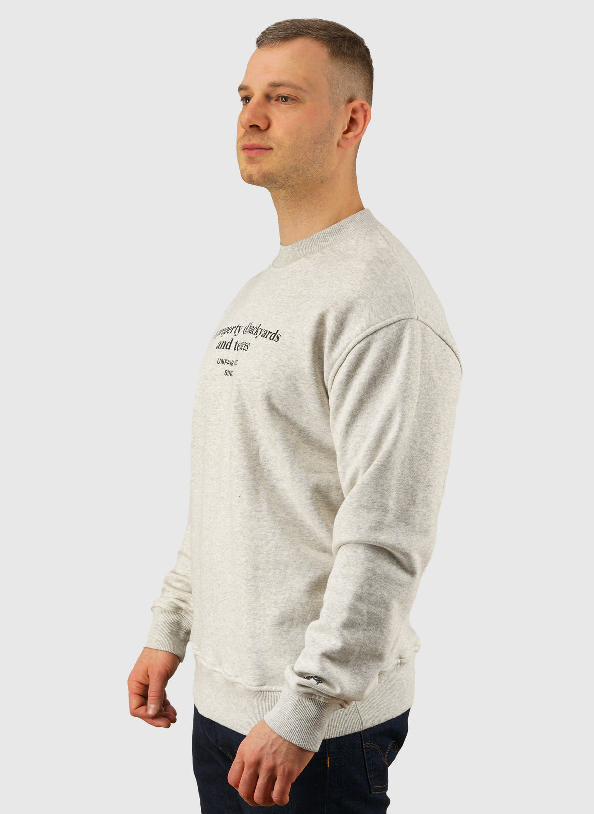 Property Crewneck Heather - Grey