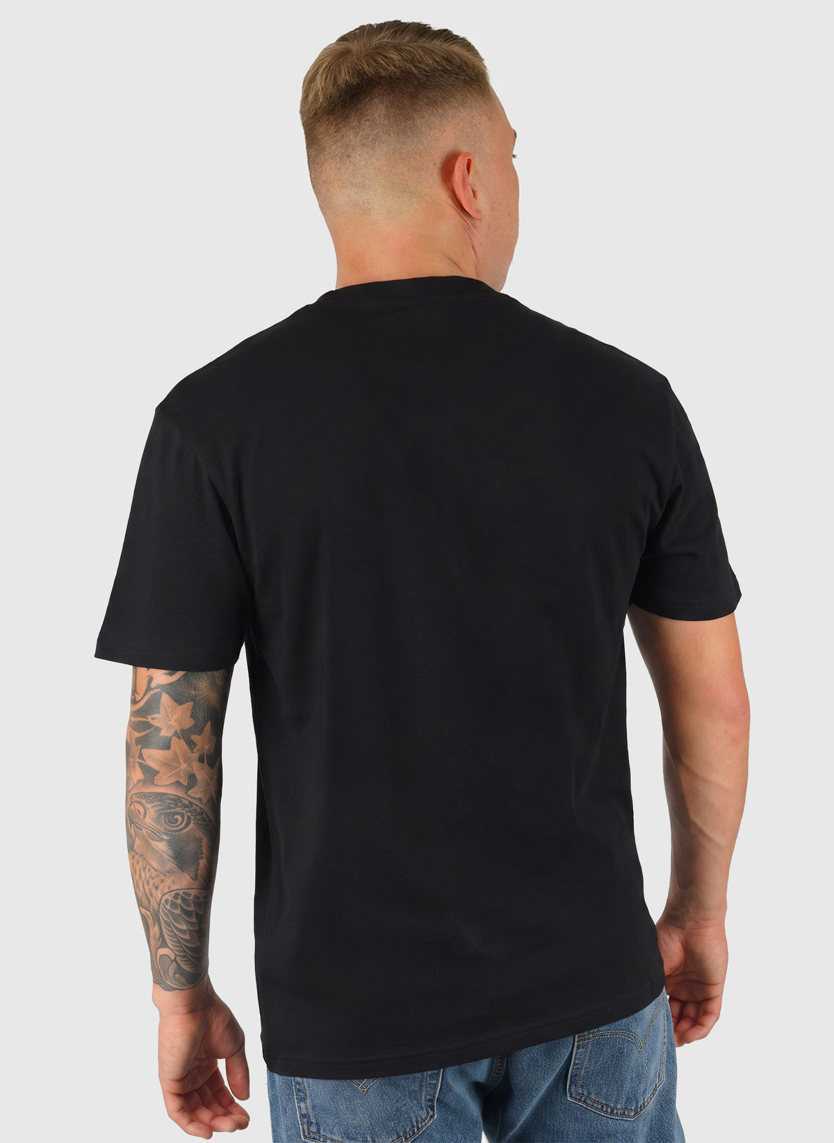 Punchingball Pin T-Shirt - Black