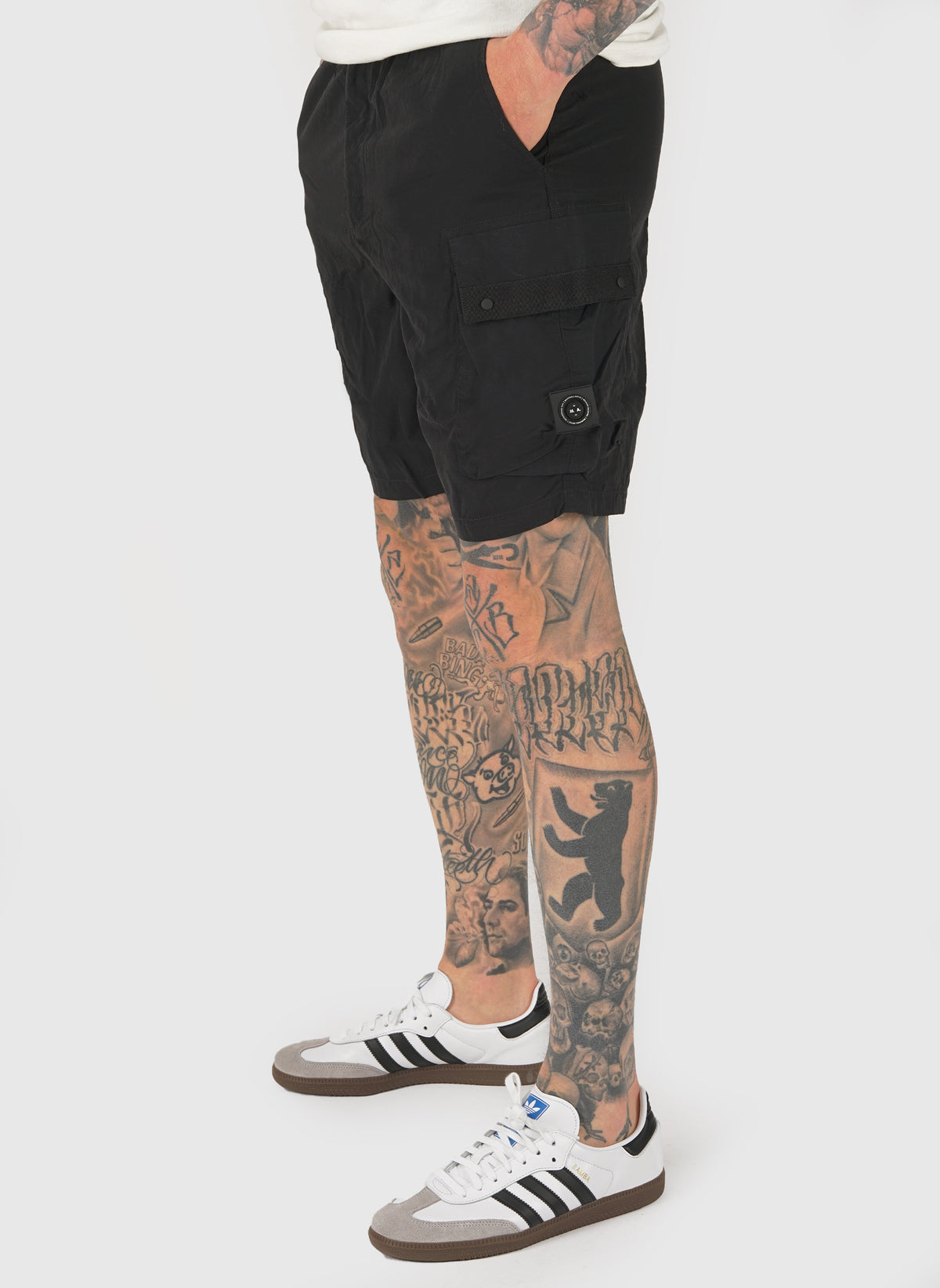 Woodvale Cargo Short - Black