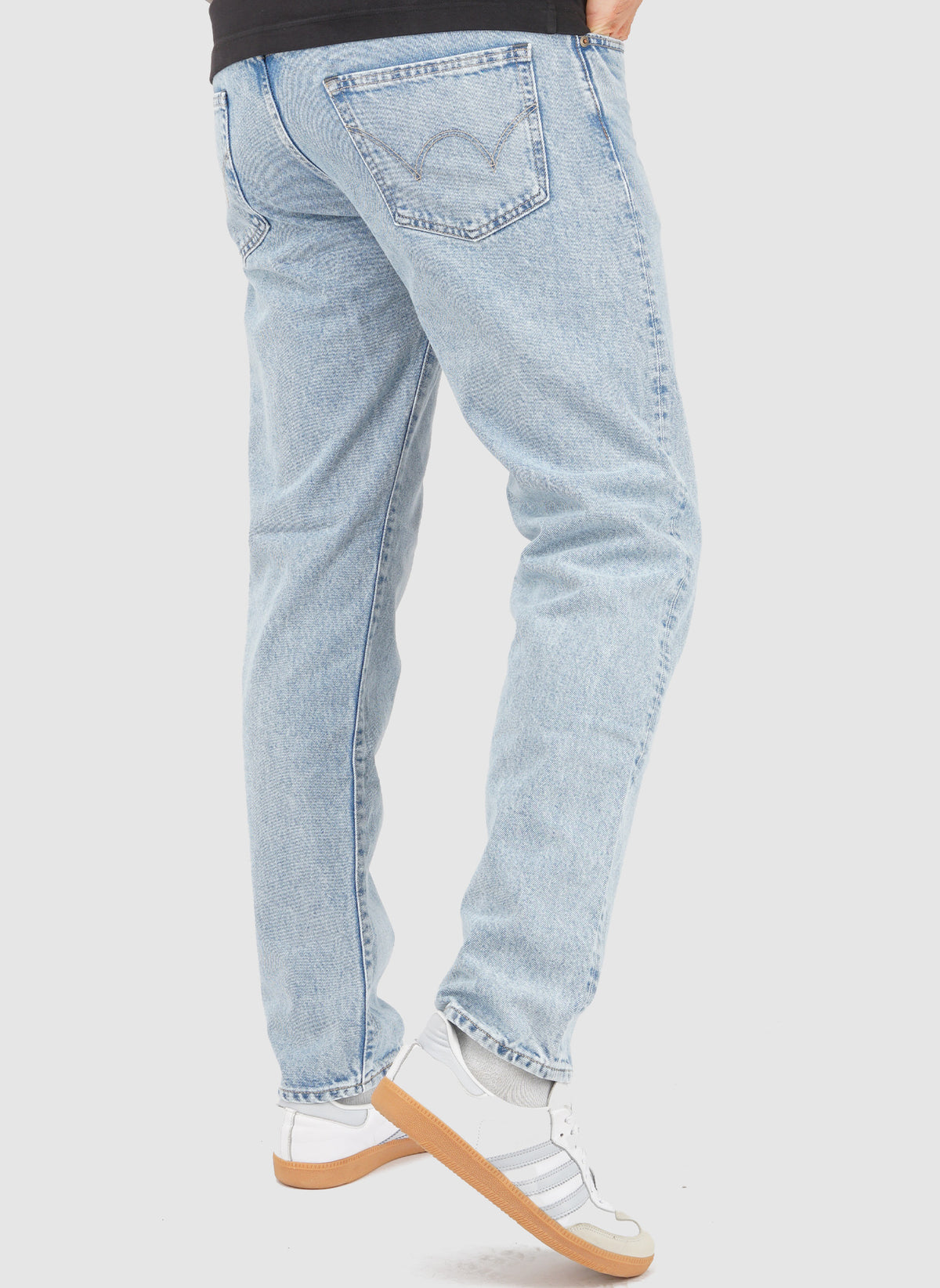 Regular Tapered Stretched Denim - Light Used