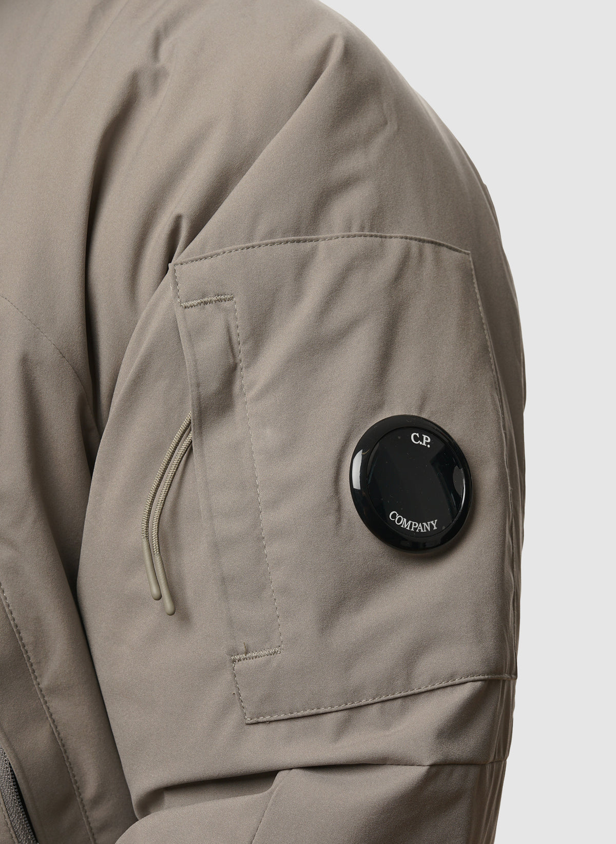 Pro-Tek Medium Lens Jacket - Fallen Rock