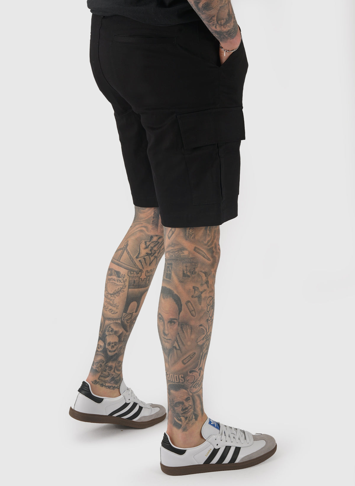 Permanent Cargo Shorts - Black
