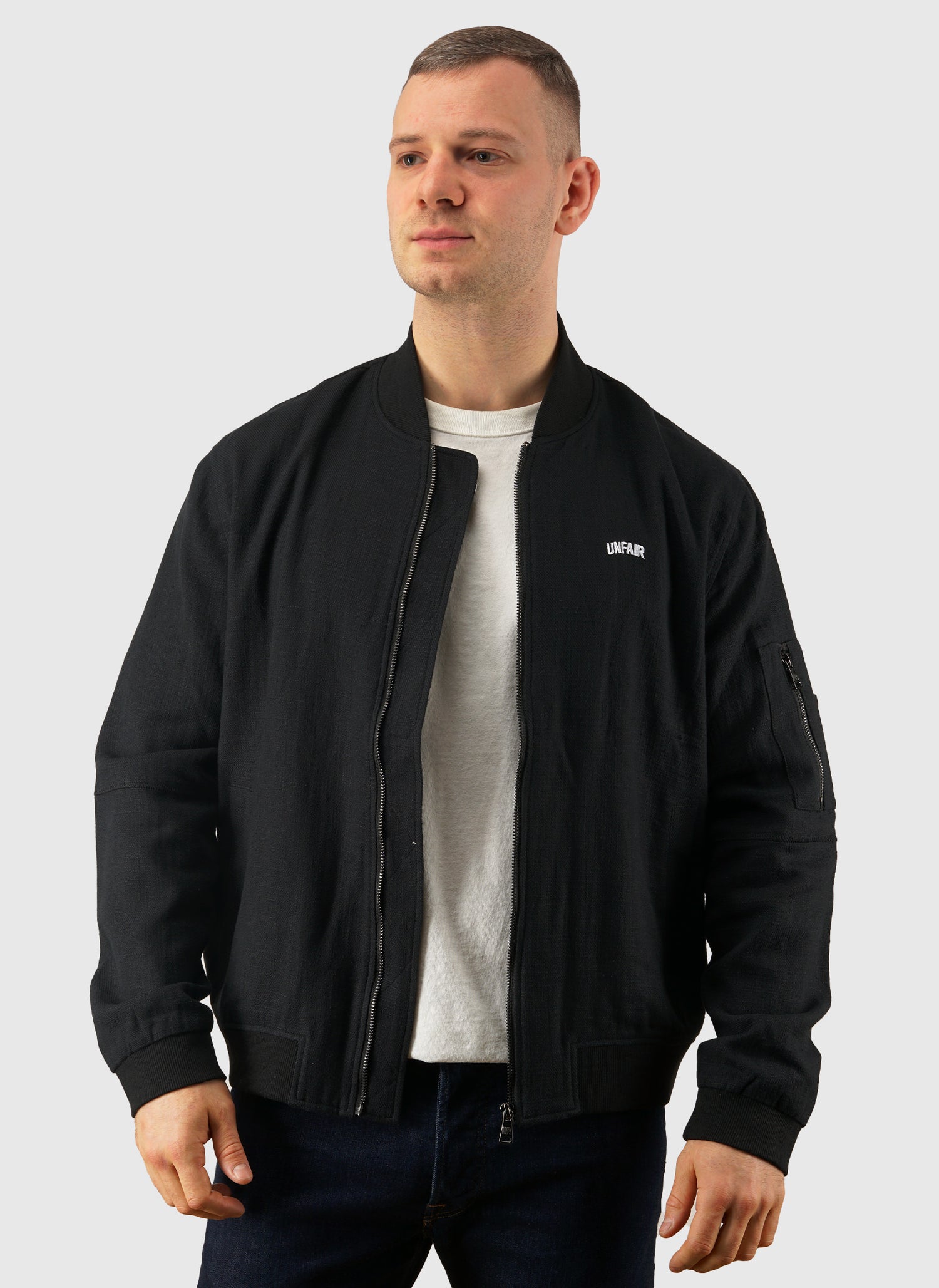 Curved Linen Bomber - Black