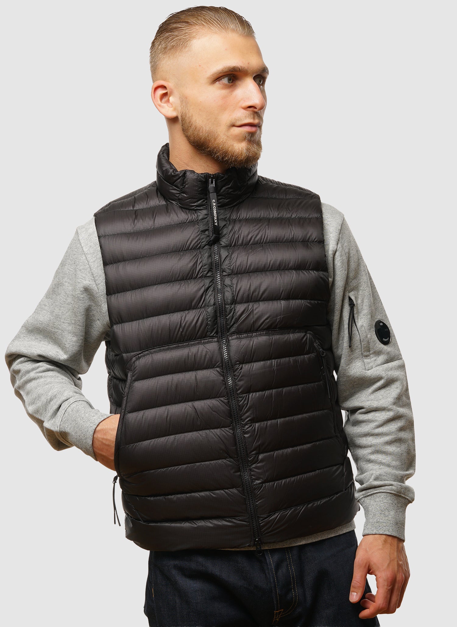 D.D. Shell Lens Vest - Black