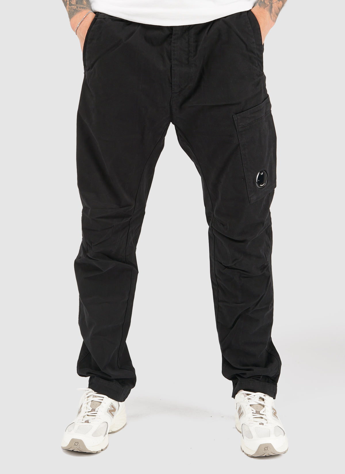 Stretch Sateen Lens Cargo Pants - Black
