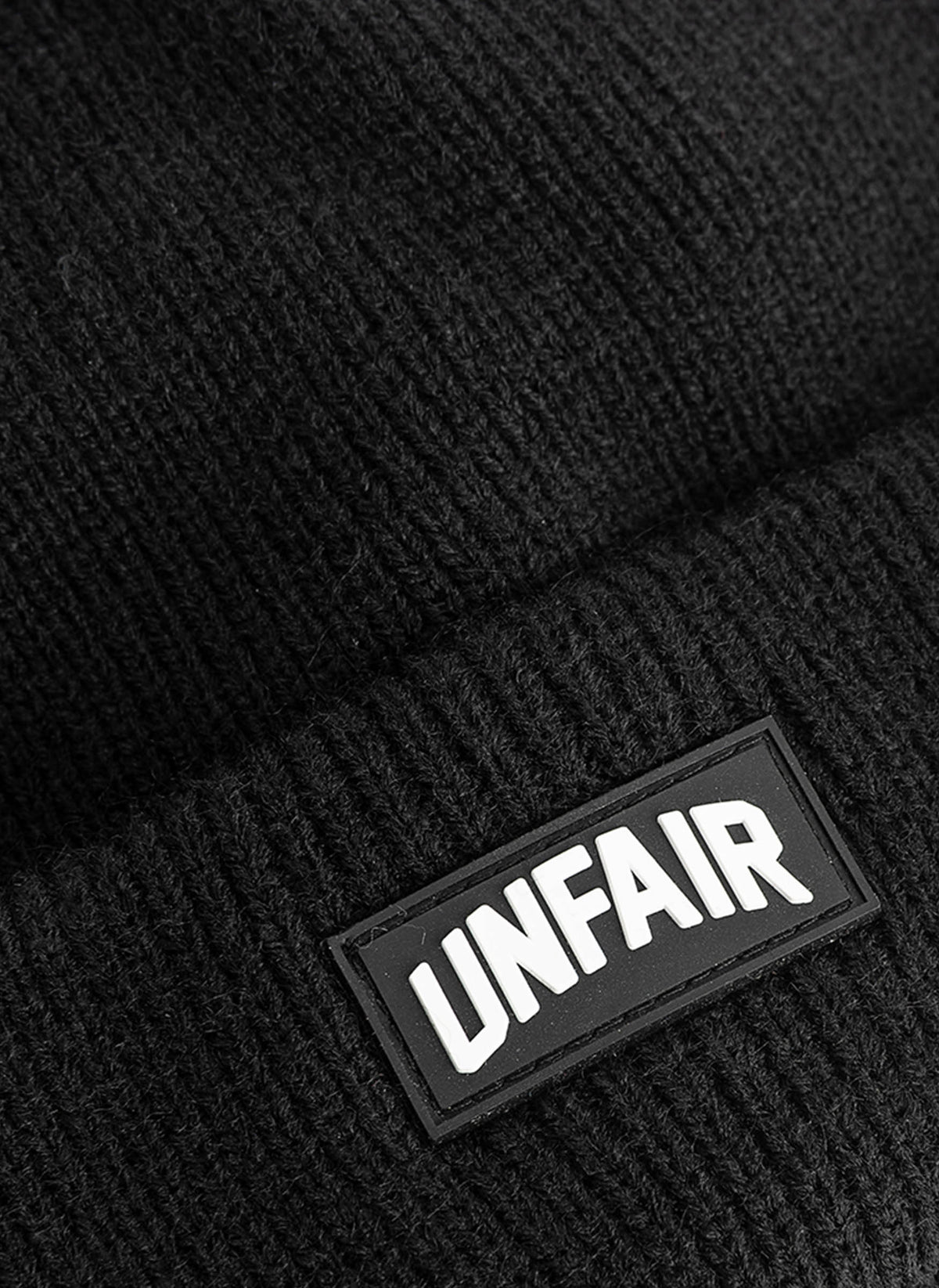 Curved Patch Beanie - Black