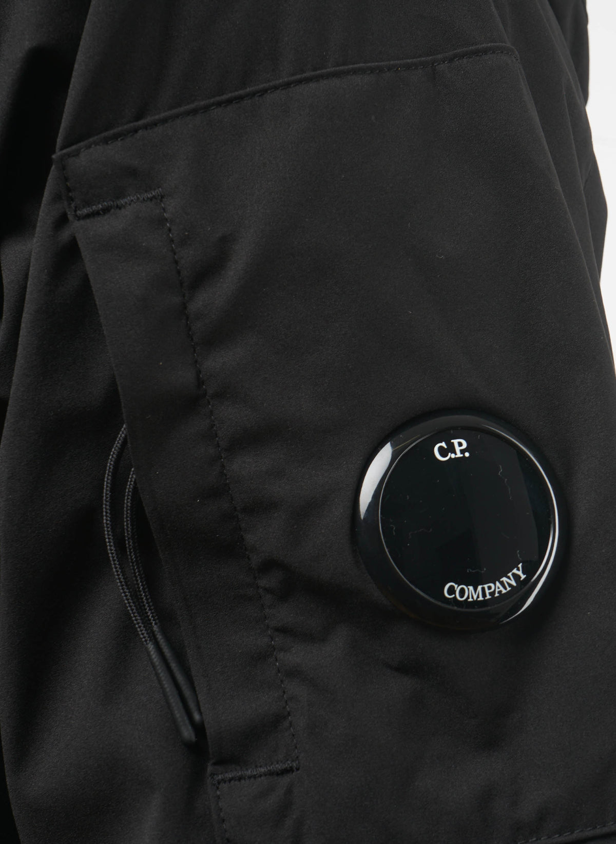 Pro-Tek Hooded Lens Jacket - Black