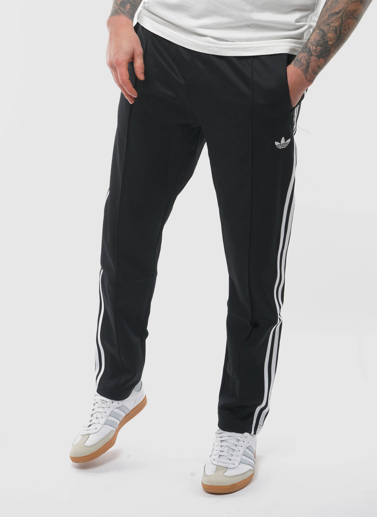 Classic Trackpant - Black/White
