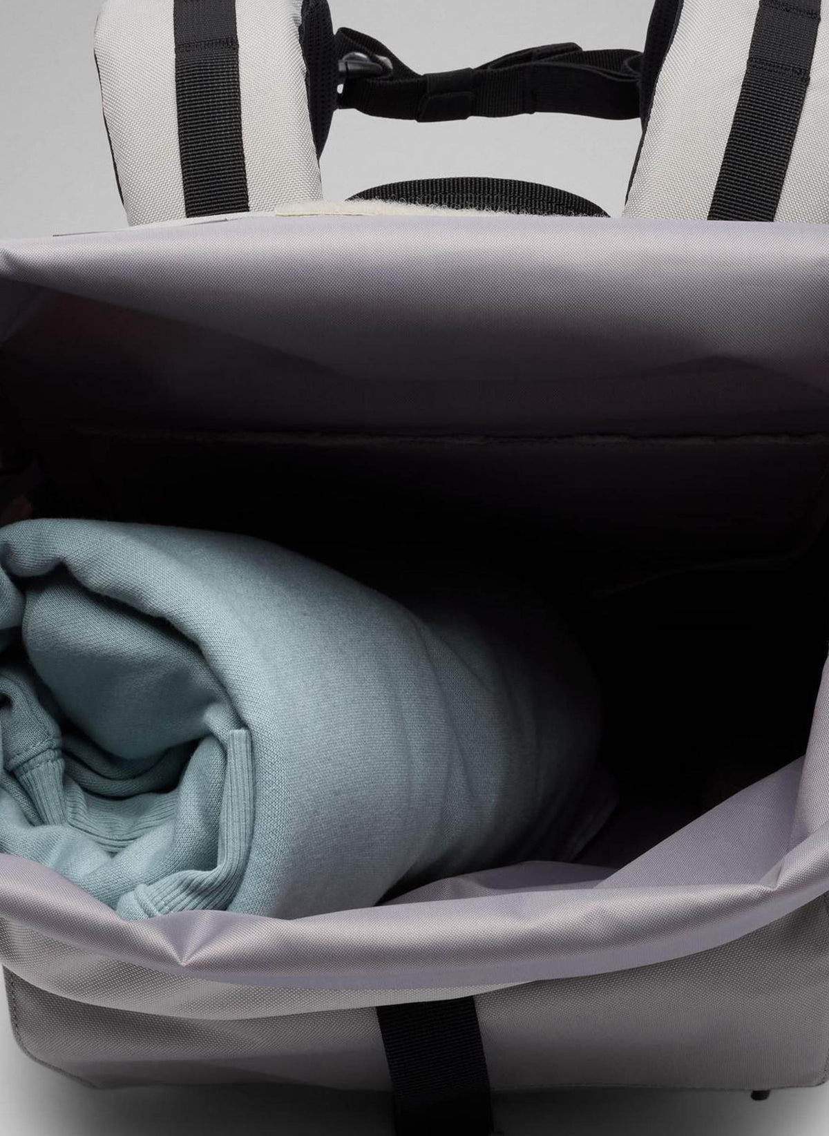 Convey III 27L Backpack - Flint Grey Bla