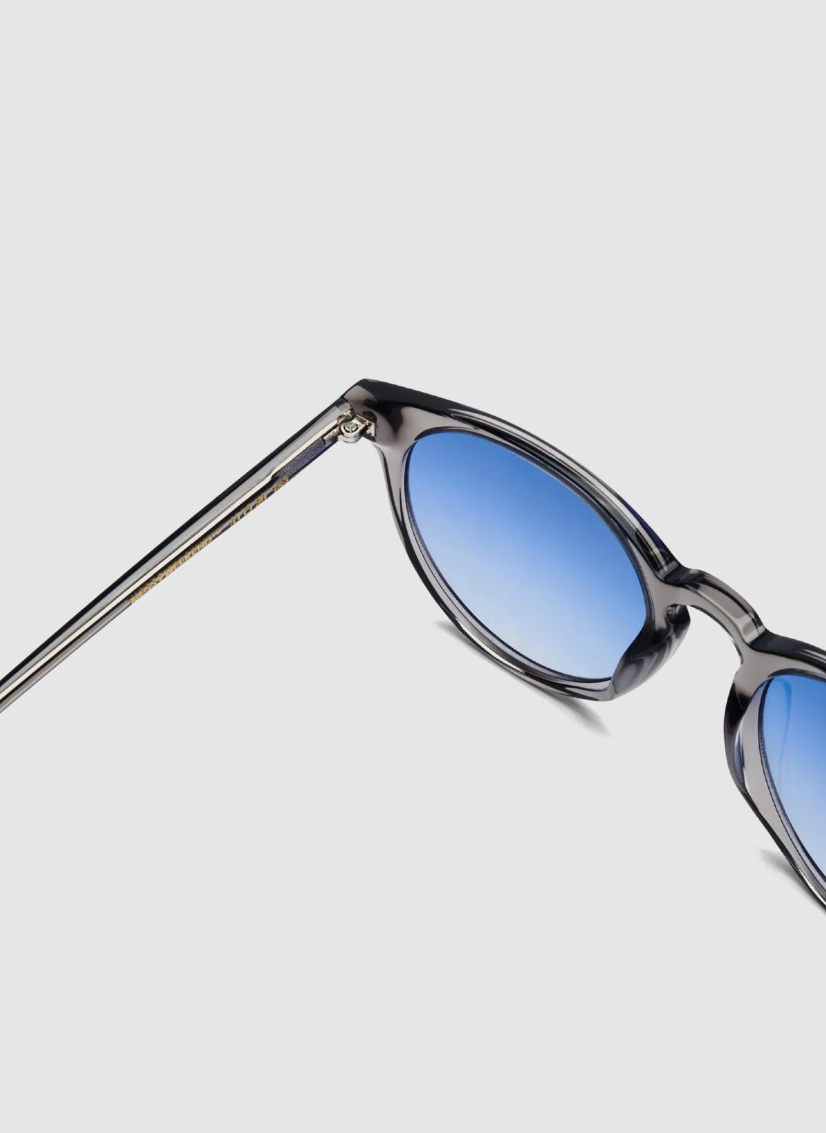 New Depp Sunglasses - Grey/Gradient Blue