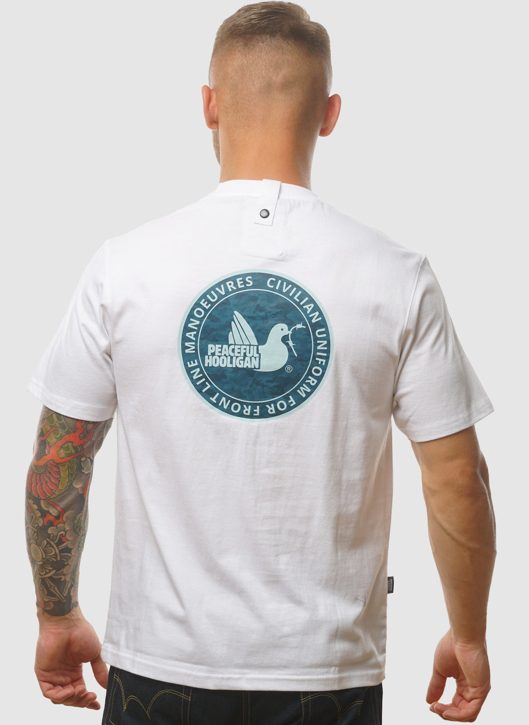 Peaceful Hooligan – The Smart Dresser