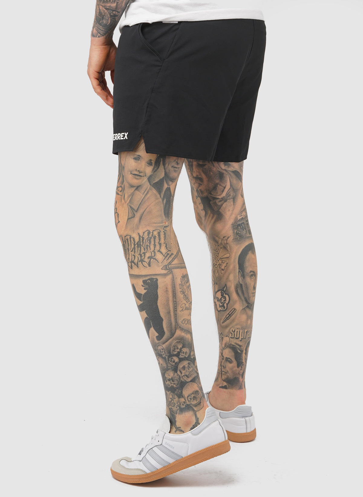 MT Short - Black