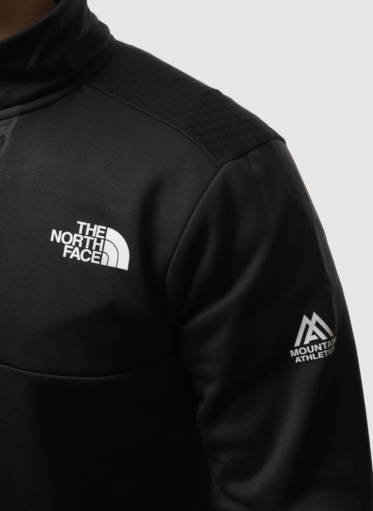Mountain Athletics Fleece 1/4 Zip - Black