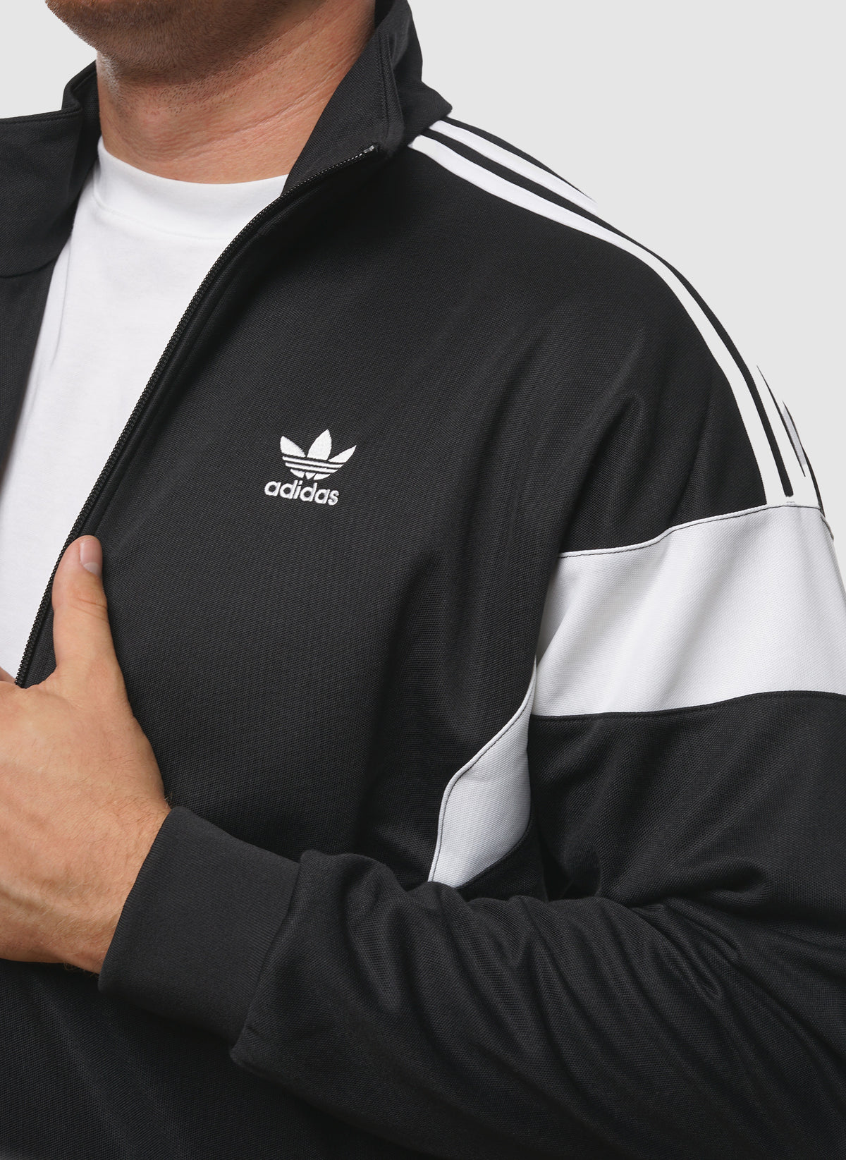 Cutline Tracktop - Black