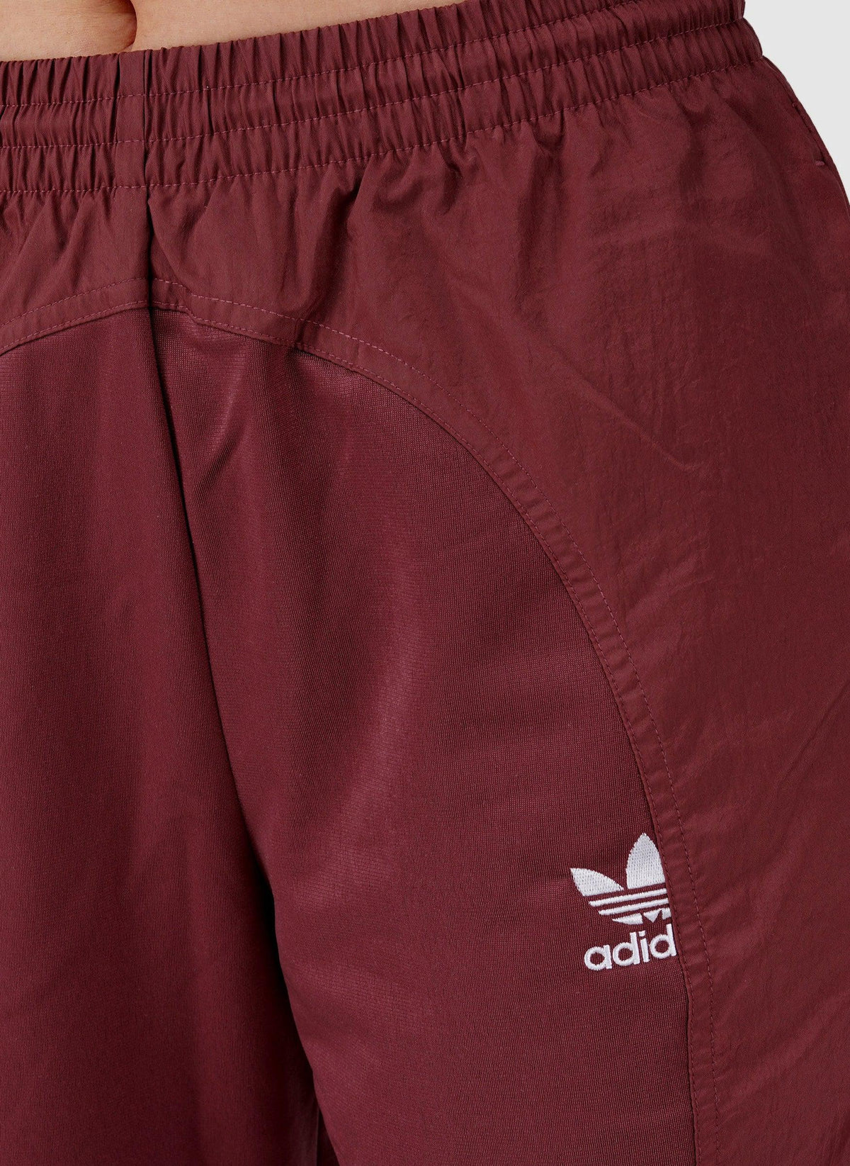 Womens Split Trefoil Joggingpants - Quiet Crimson-TSD - Hosen-6