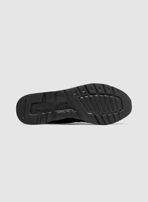 CM997 - Black/Black