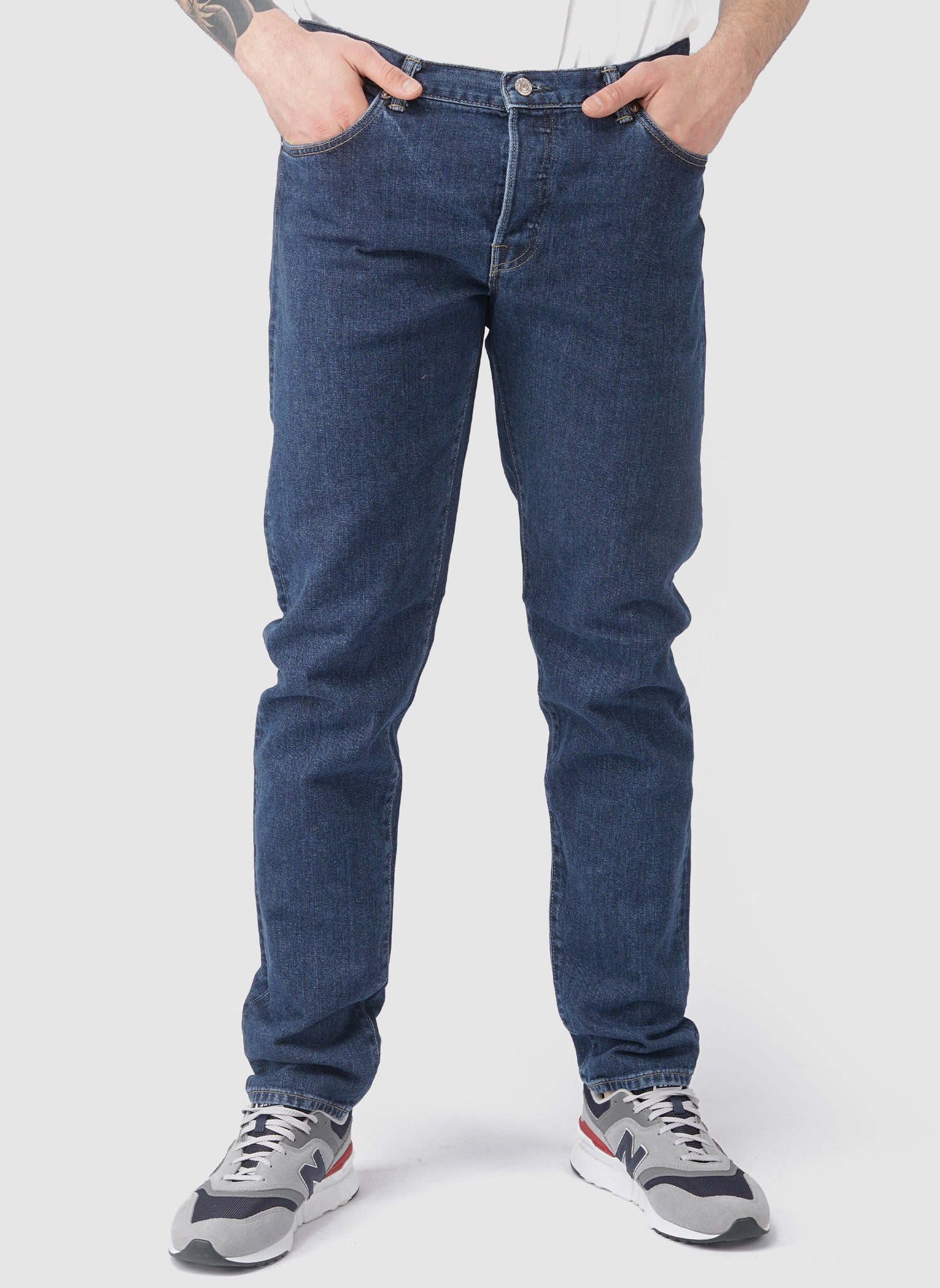 Regular Tapered Denim - Left Hand Akira Wash-TSD - Jeans-1